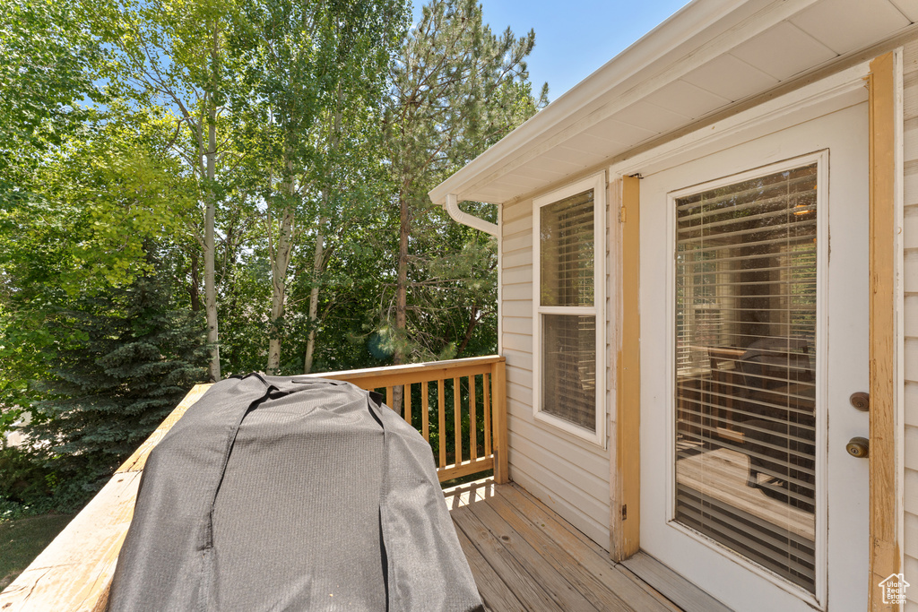 Deck with grilling area