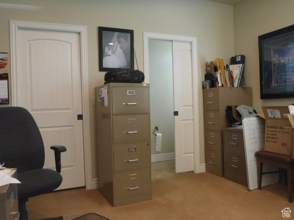 62 S FLINT ST Kaysville, UT 84037
