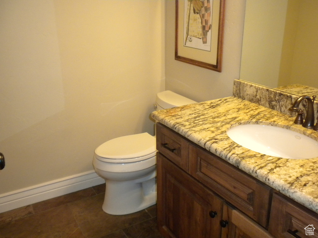 62 S FLINT ST Kaysville, UT 84037