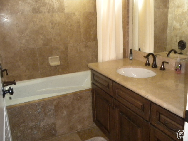 62 S FLINT ST Kaysville, UT 84037