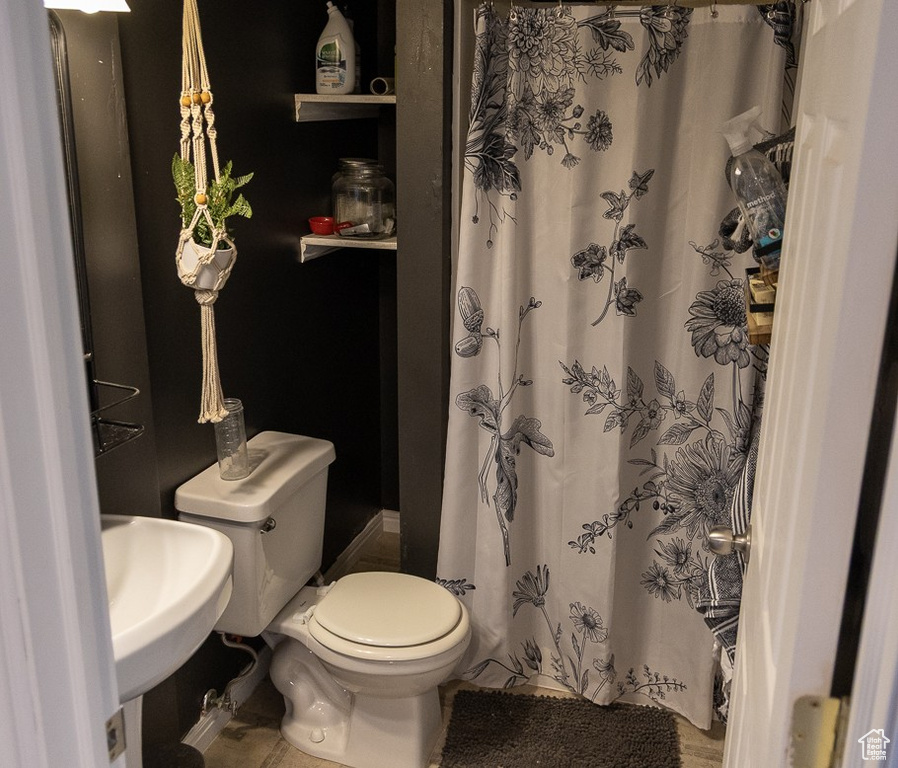 8298 S FESTIVE WAY West Jordan, UT 84088