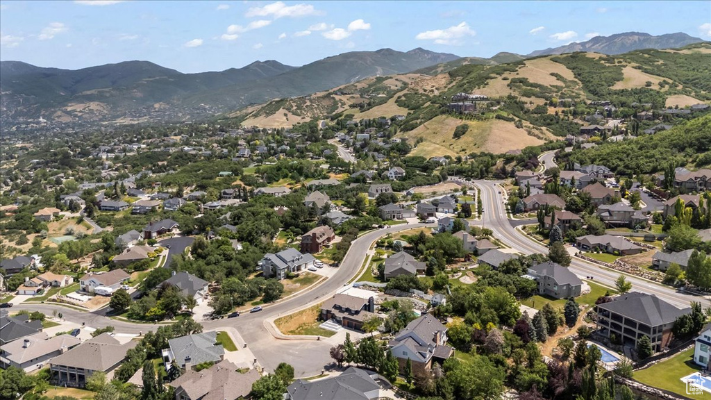 4104 S BRIDLEWOOD DR Bountiful, UT 84010