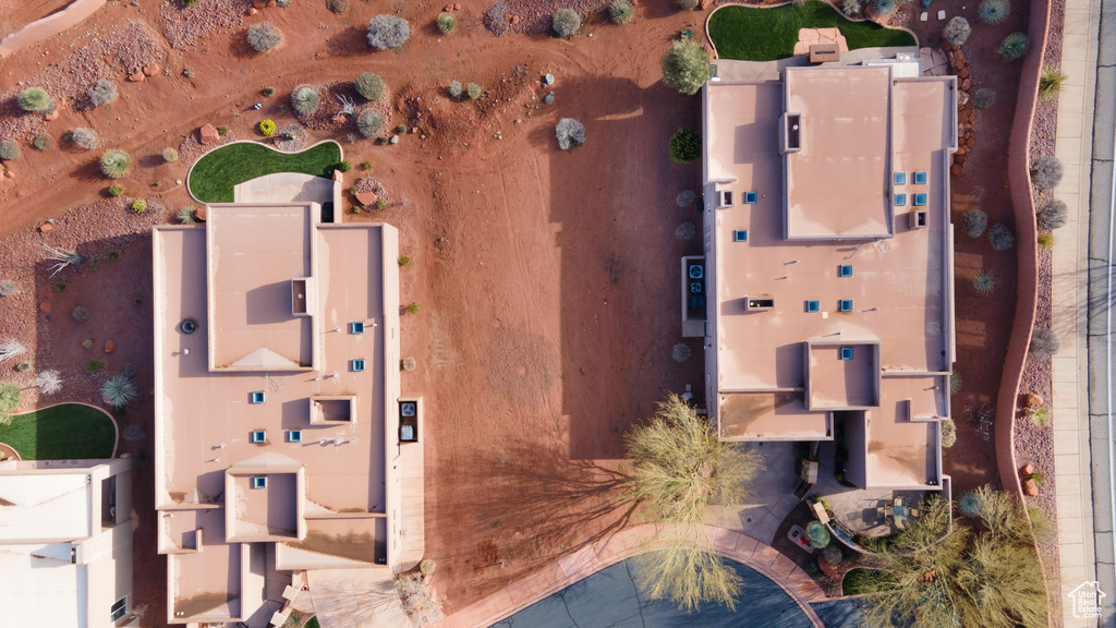 Aerial view of property and surrounding area
