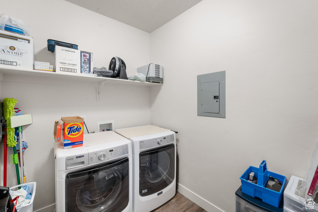 5593 W 5550 S Hooper, UT 84315