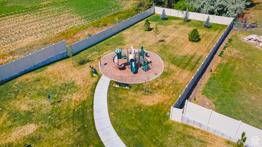 5593 W 5550 S Hooper, UT 84315