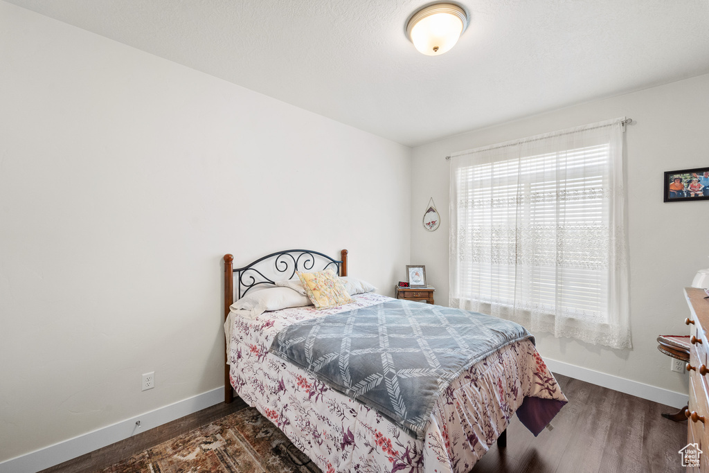 5593 W 5550 S Hooper, UT 84315