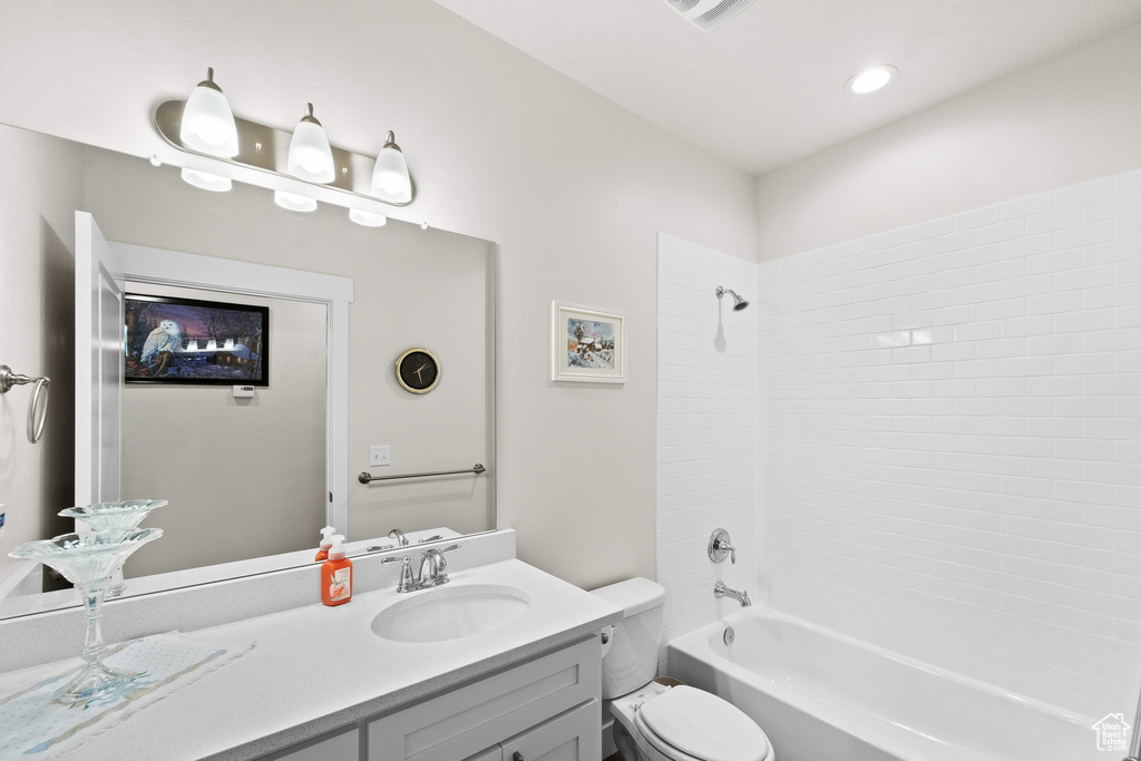 5593 W 5550 S Hooper, UT 84315