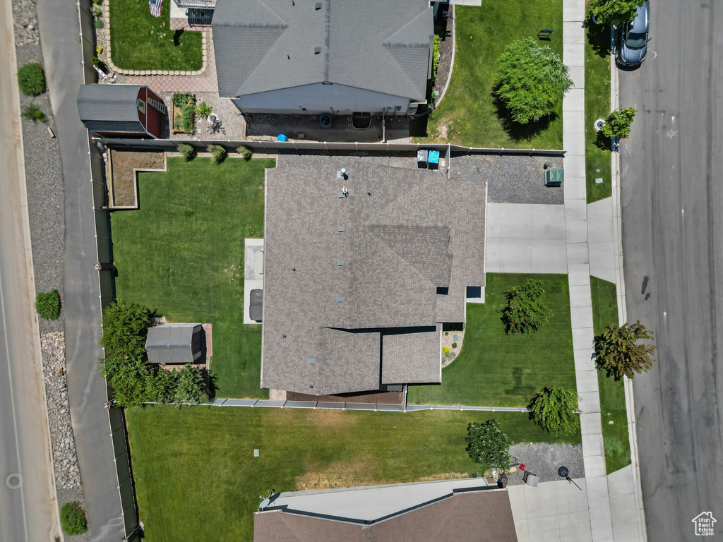 Aerial overview of property\\\'s location