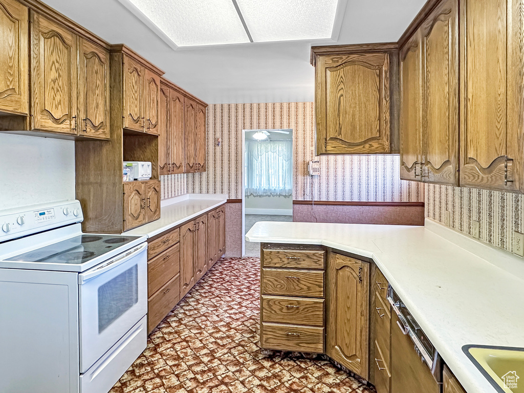 140 W 100 N Castle Dale, UT 84513