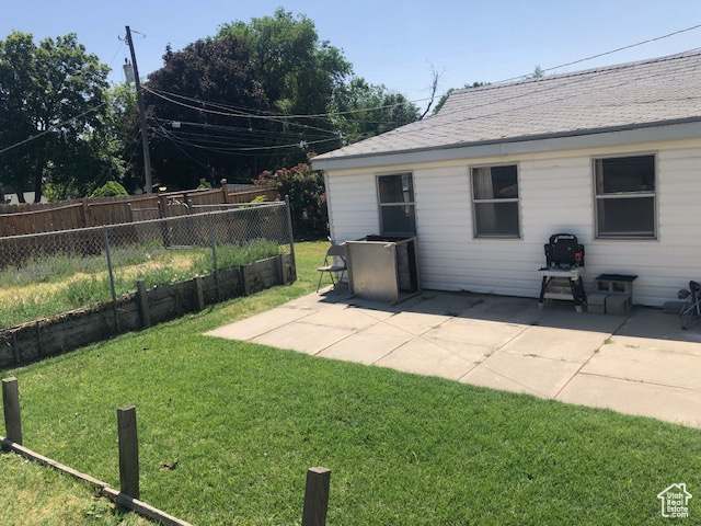 View of yard featuring a patio