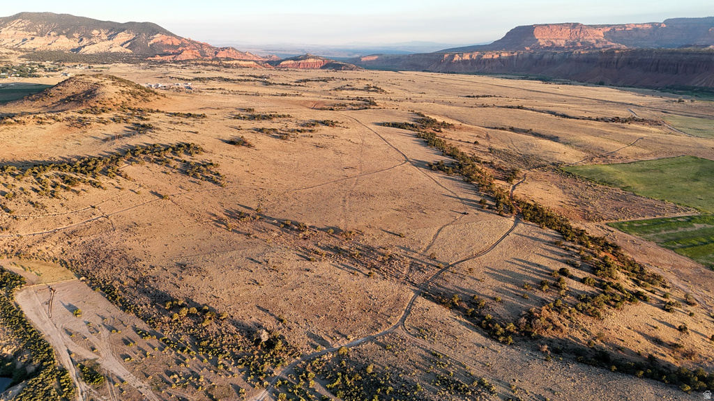 123  TEASDALE POWERLINE RD Teasdale, UT 84773