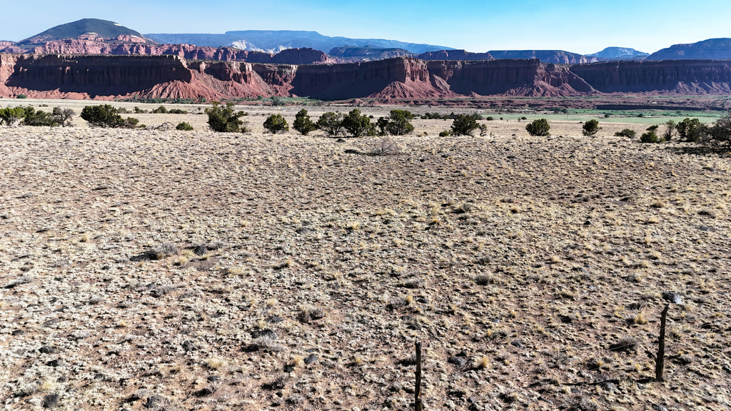 123  TEASDALE POWERLINE RD Teasdale, UT 84773
