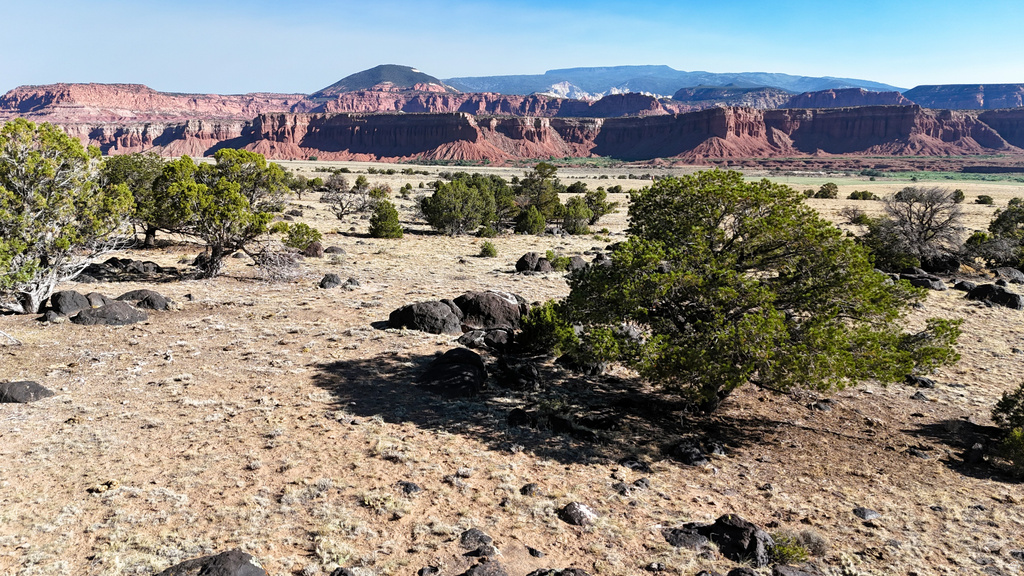 123  TEASDALE POWERLINE RD Teasdale, UT 84773