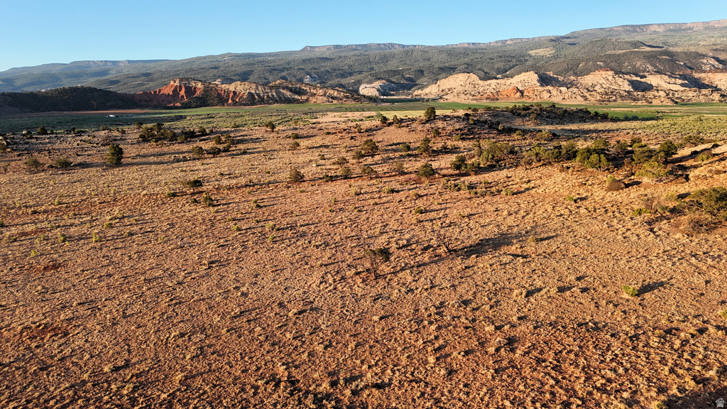 123  TEASDALE POWERLINE RD Teasdale, UT 84773