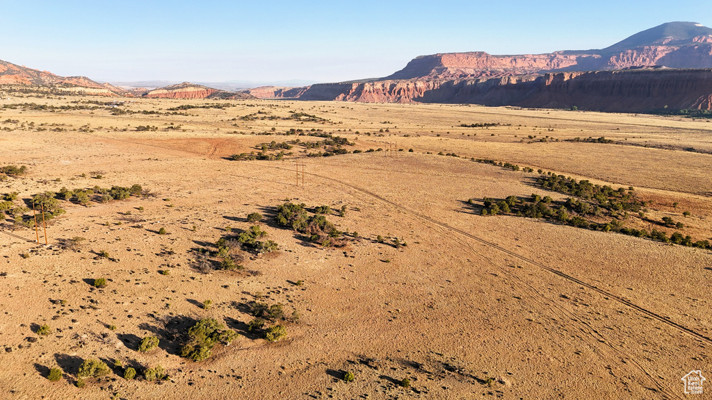 View of mountain background with a desert landscape