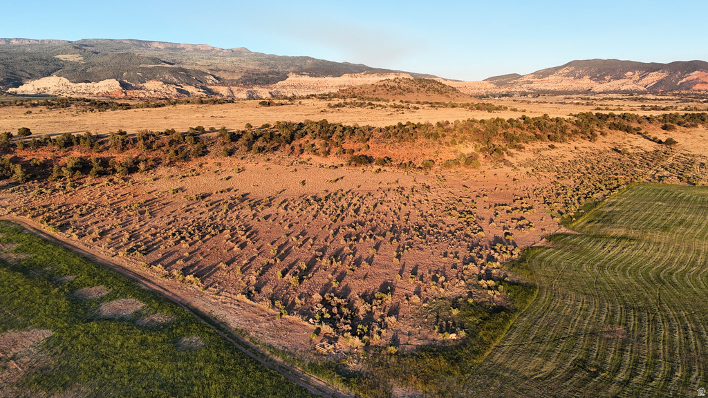 123  TEASDALE POWERLINE RD Teasdale, UT 84773