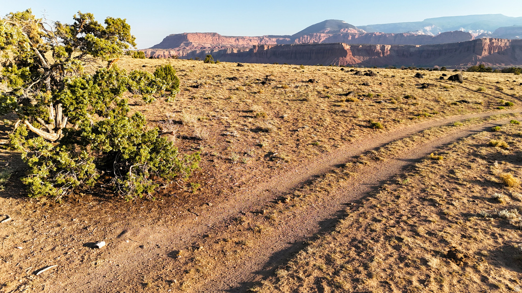 123  TEASDALE POWERLINE RD Teasdale, UT 84773