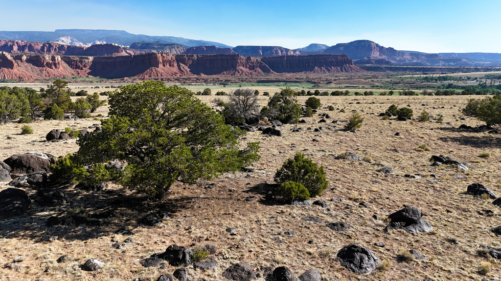 123  TEASDALE POWERLINE RD Teasdale, UT 84773