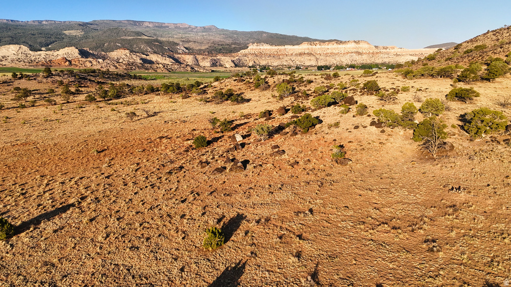 123  TEASDALE POWERLINE RD Teasdale, UT 84773
