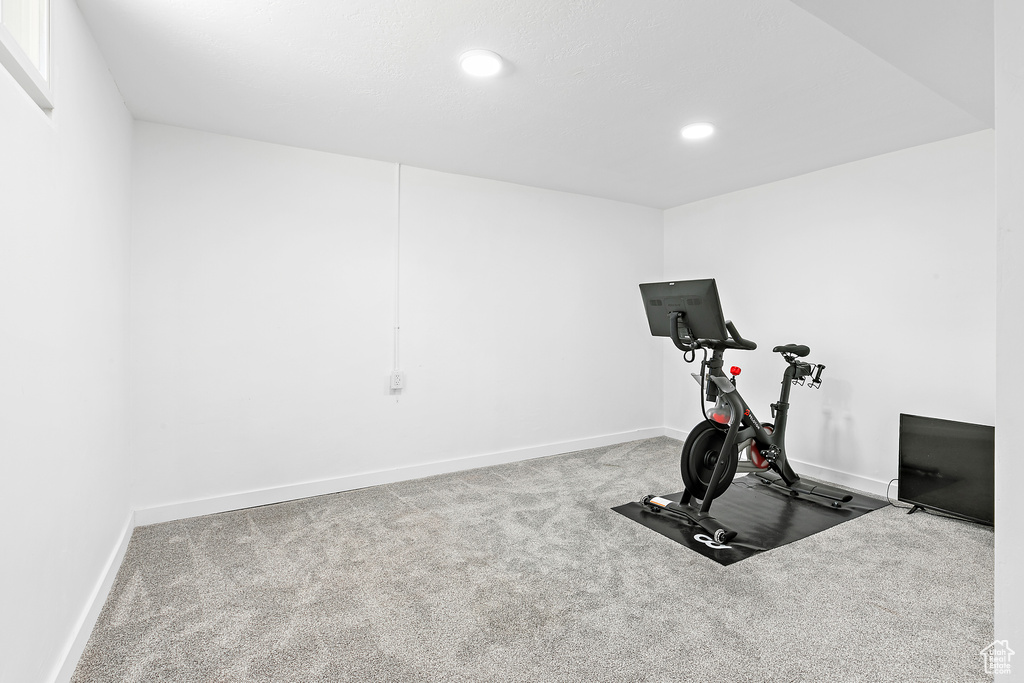 8829 S 40 E Sandy, UT 84070