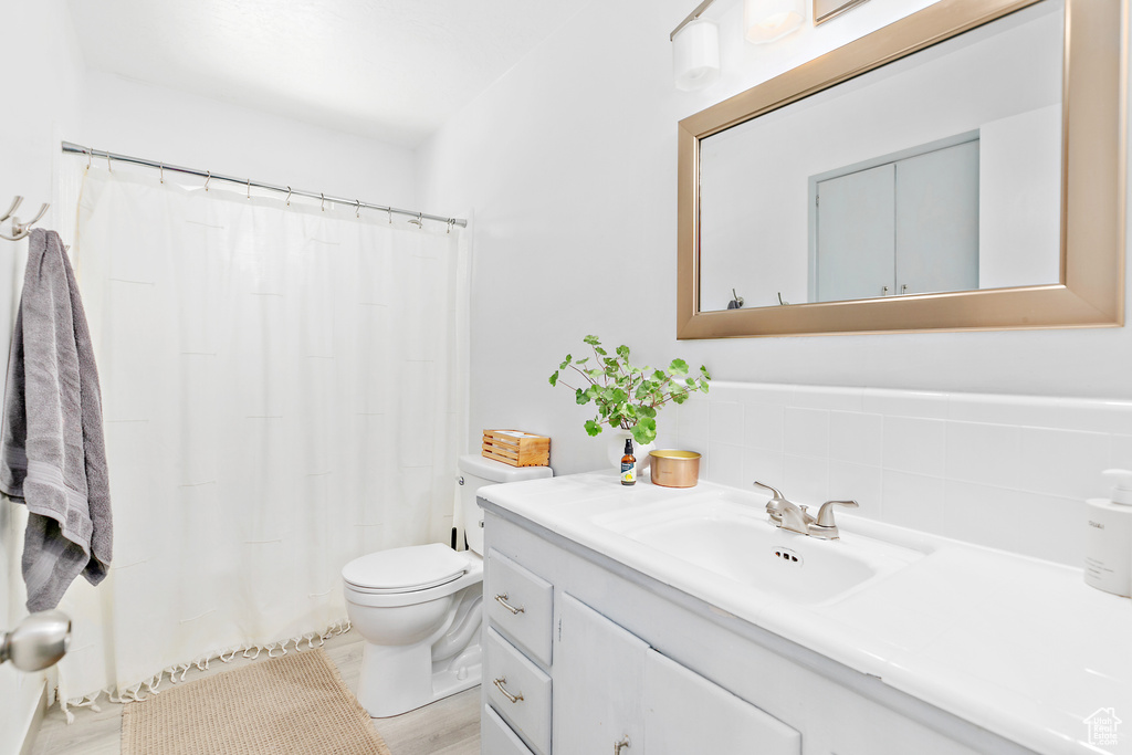 8829 S 40 E Sandy, UT 84070
