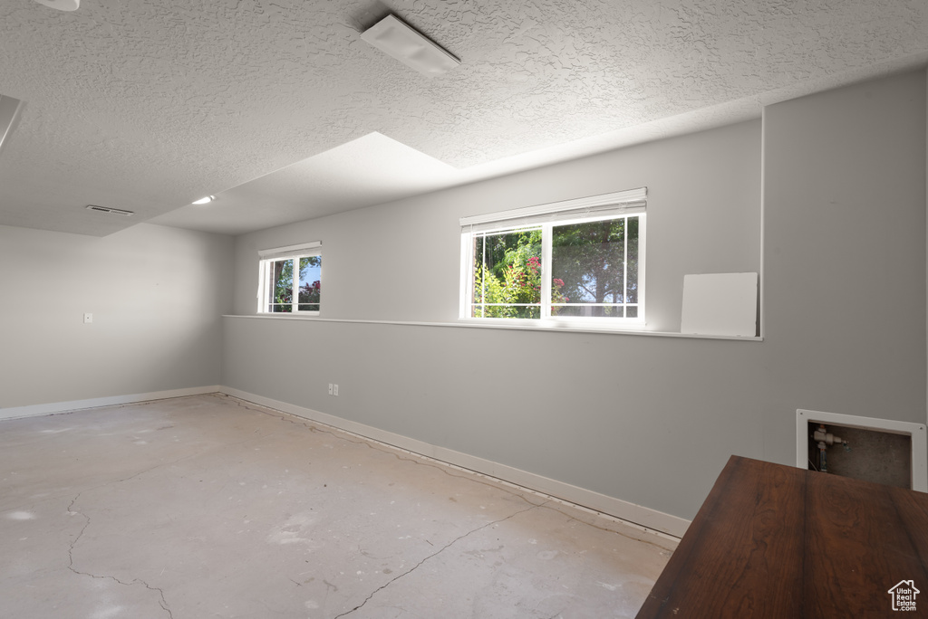 3544 W 1700 S Syracuse, UT 84075