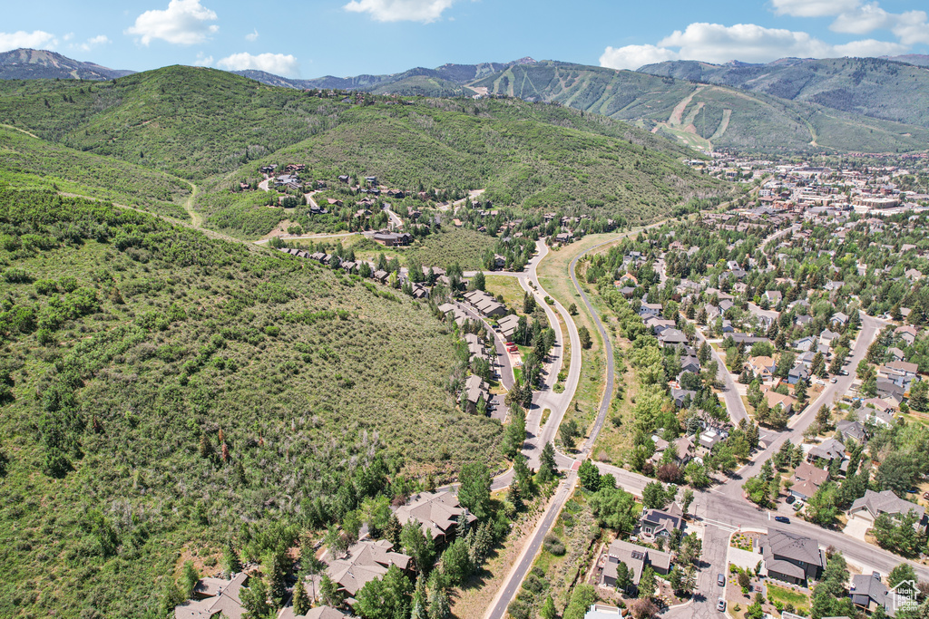 View of property location featuring mountains