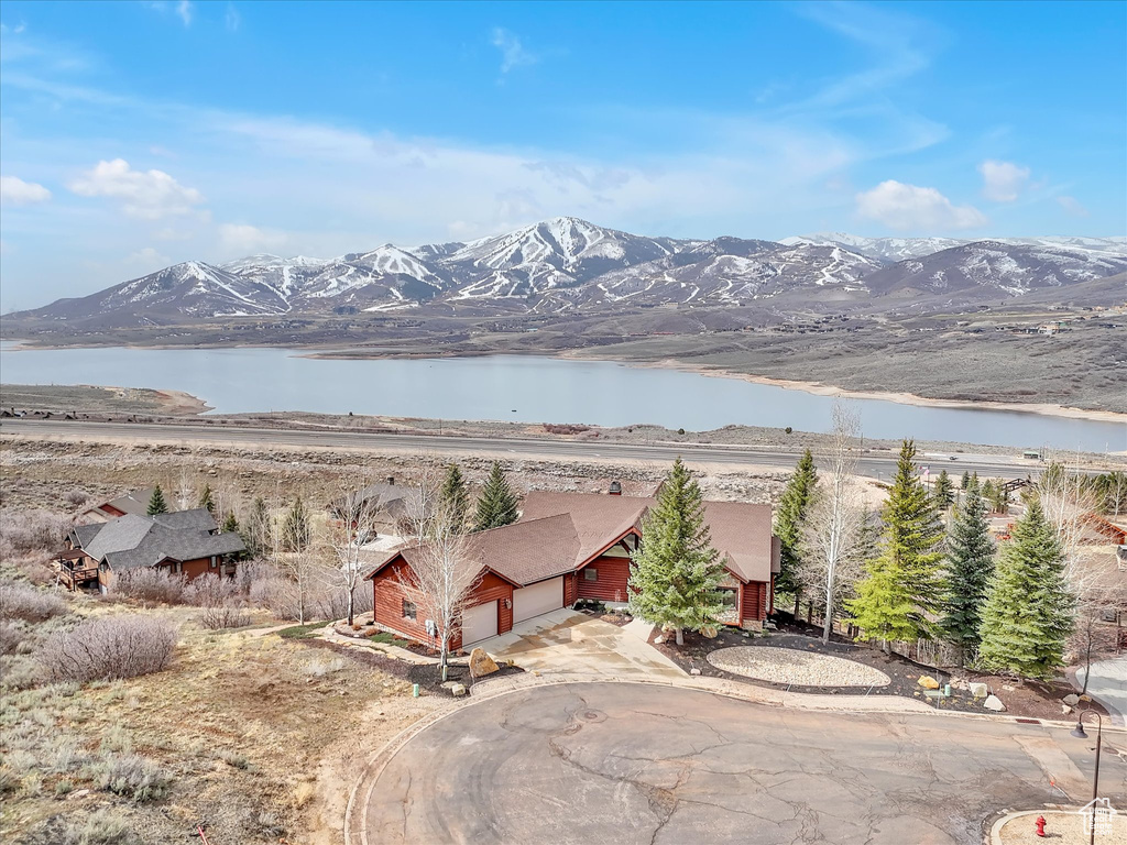 Water view featuring a mountain backdrop