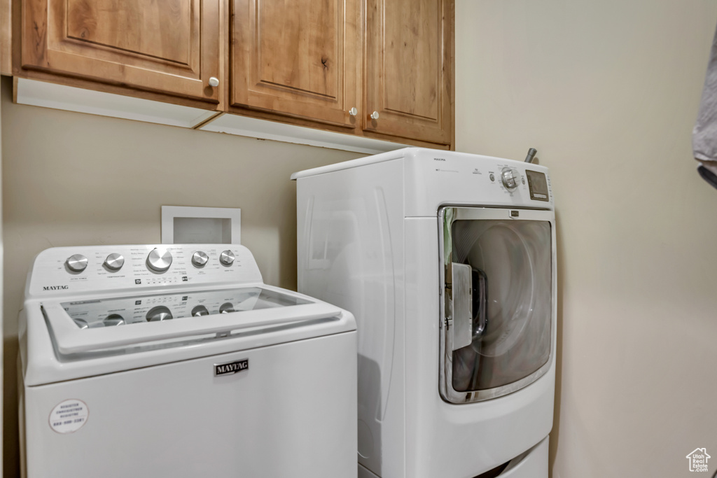 10253 S CLARKS HILL DR South Jordan, UT 84009