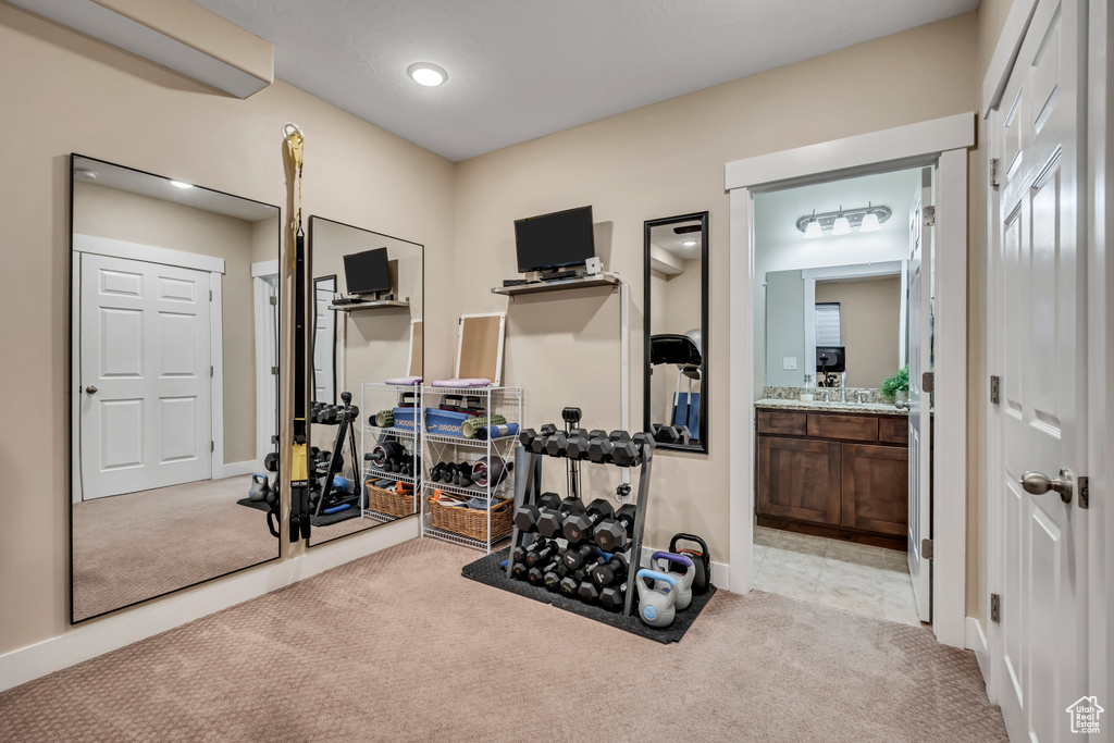 10253 S CLARKS HILL DR South Jordan, UT 84009
