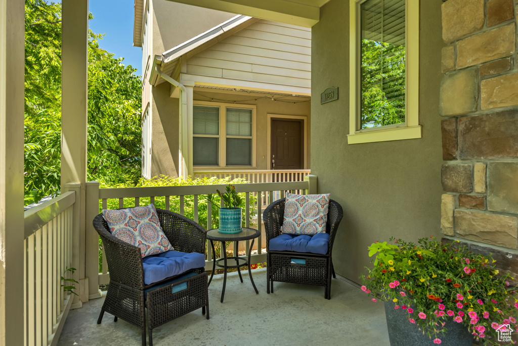 10253 S CLARKS HILL DR South Jordan, UT 84009