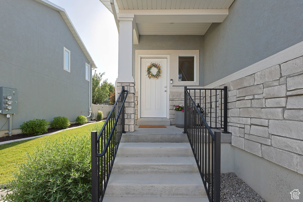 8151 ST CECILIA ST Eagle Mountain, UT 84005