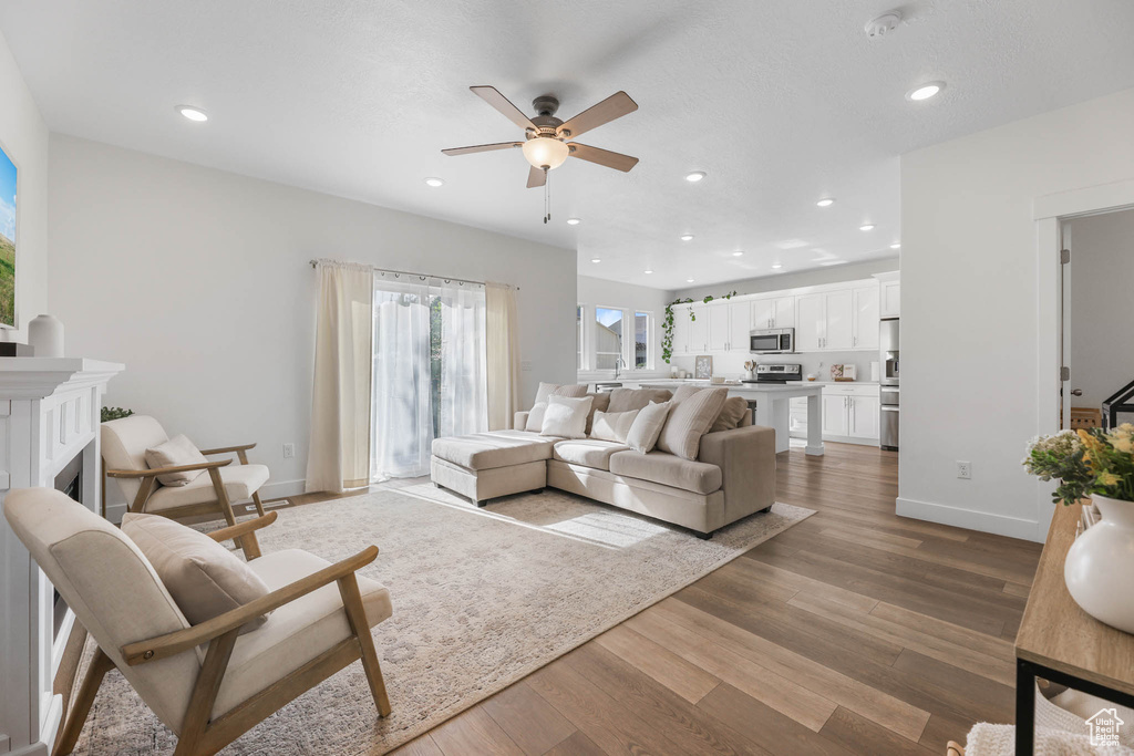 8151 ST CECILIA ST Eagle Mountain, UT 84005