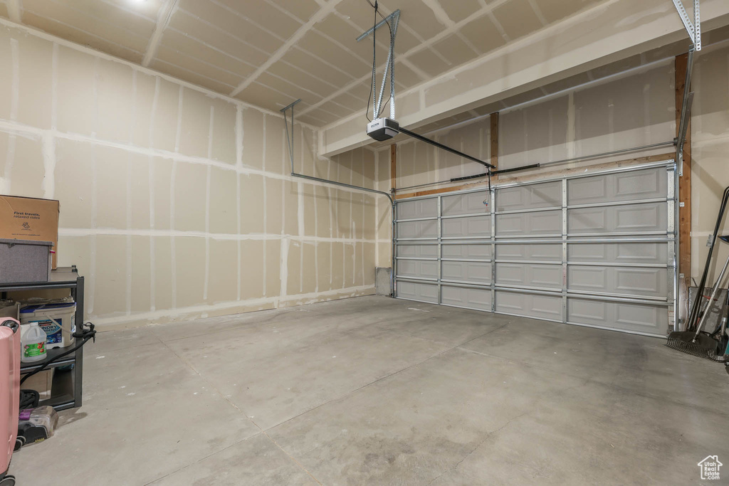 8151 ST CECILIA ST Eagle Mountain, UT 84005