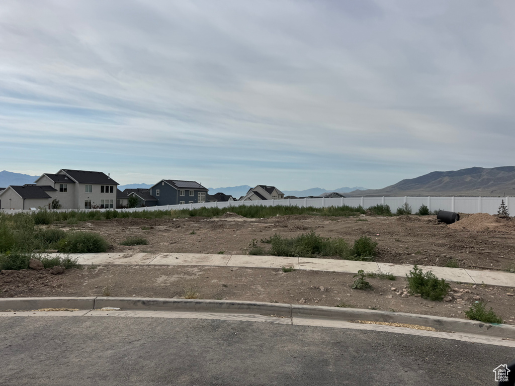 1514 N COZY LN Saratoga Springs, UT 84045