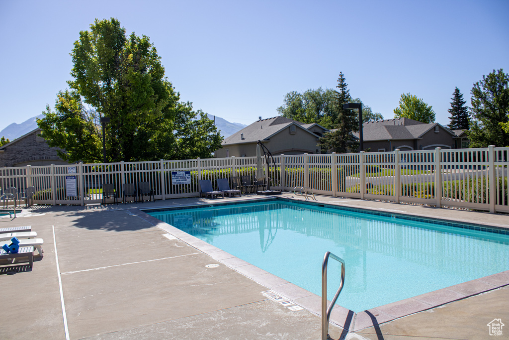 11026 S CRYSTAL WAY South Jordan, UT 84095