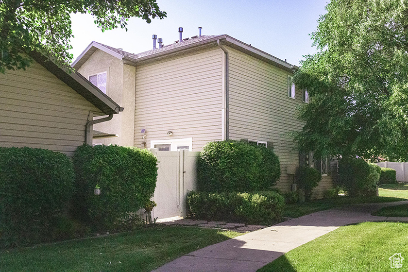 View of side of property
