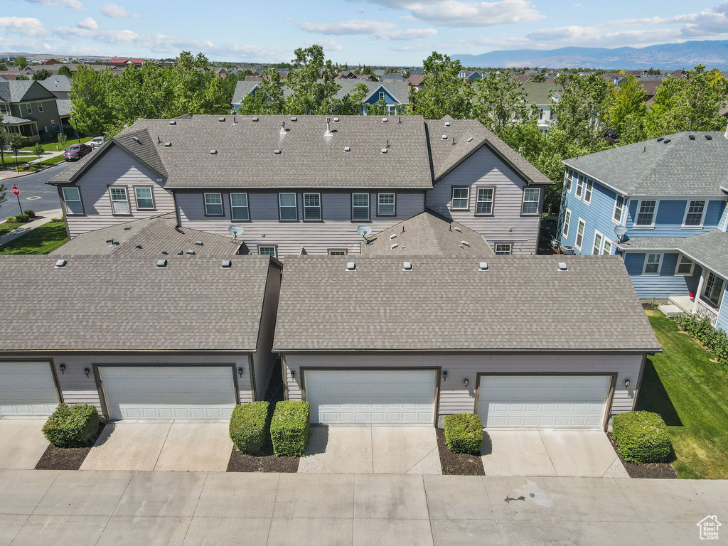 Aerial perspective of suburban area