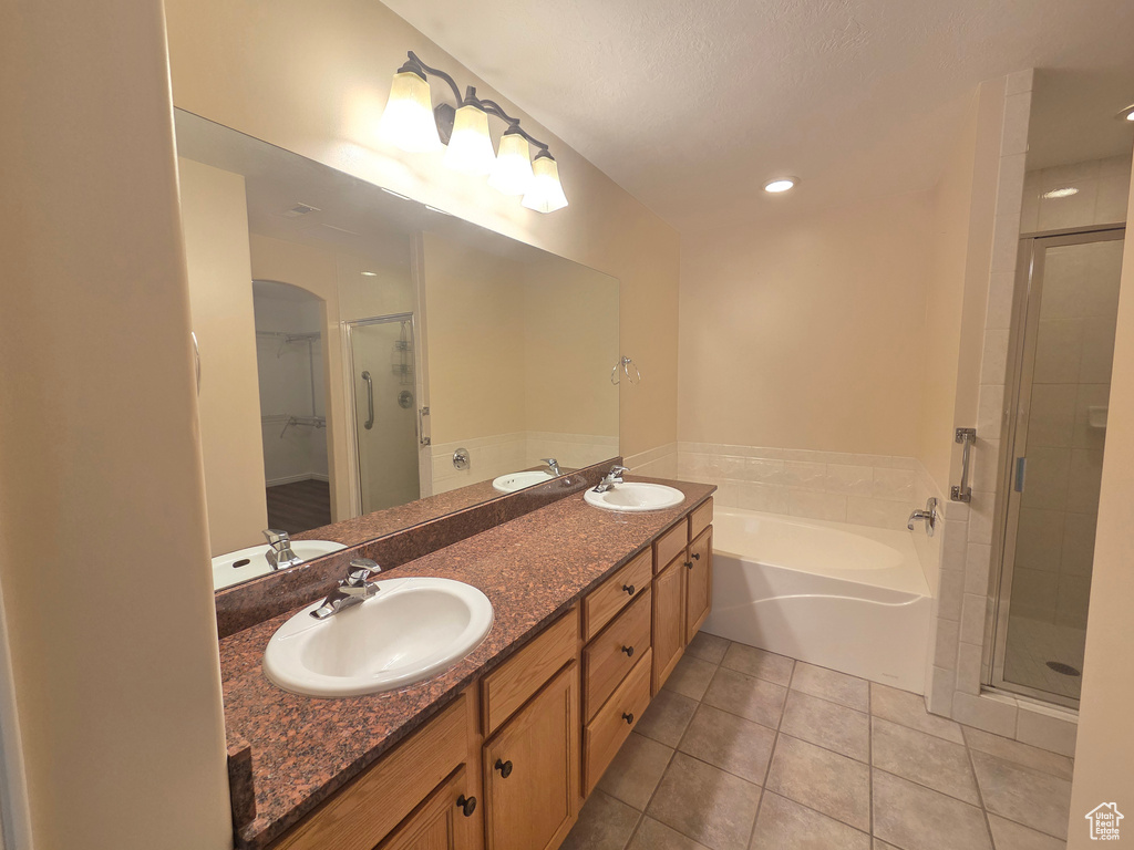 1118 W AUTUMN LEAF LN Taylorsville, UT 84123