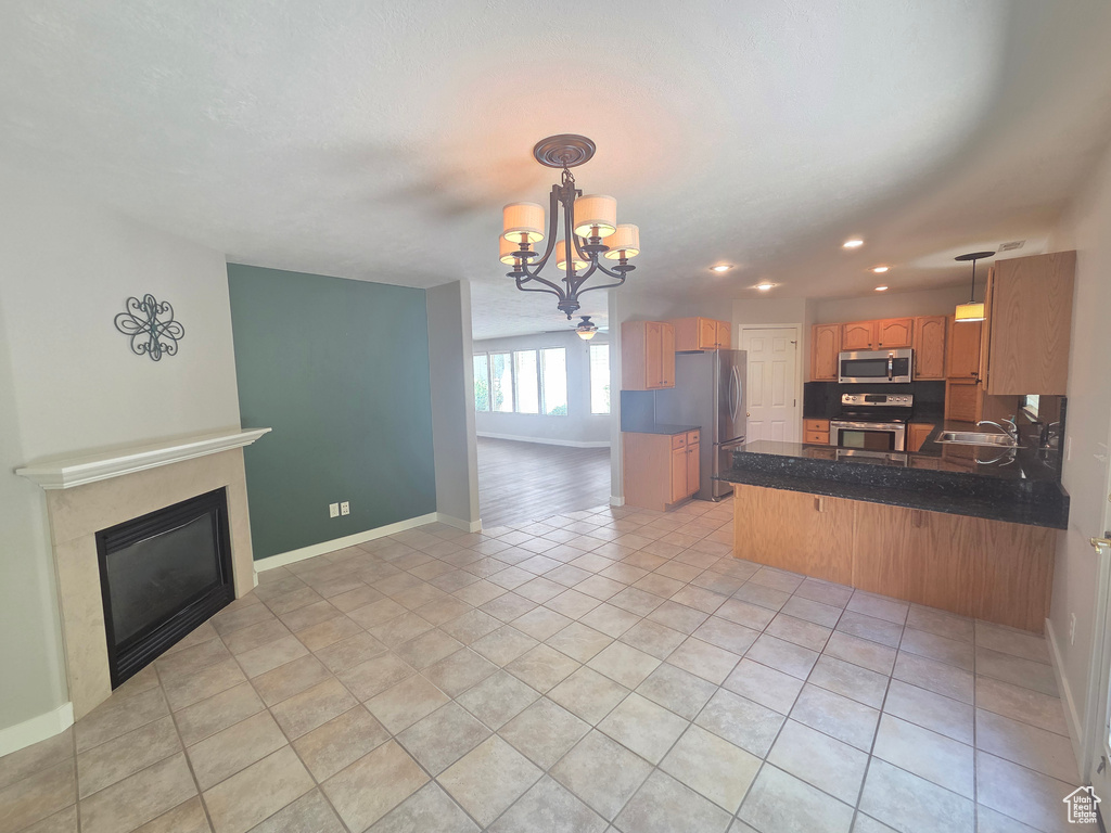 1118 W AUTUMN LEAF LN Taylorsville, UT 84123