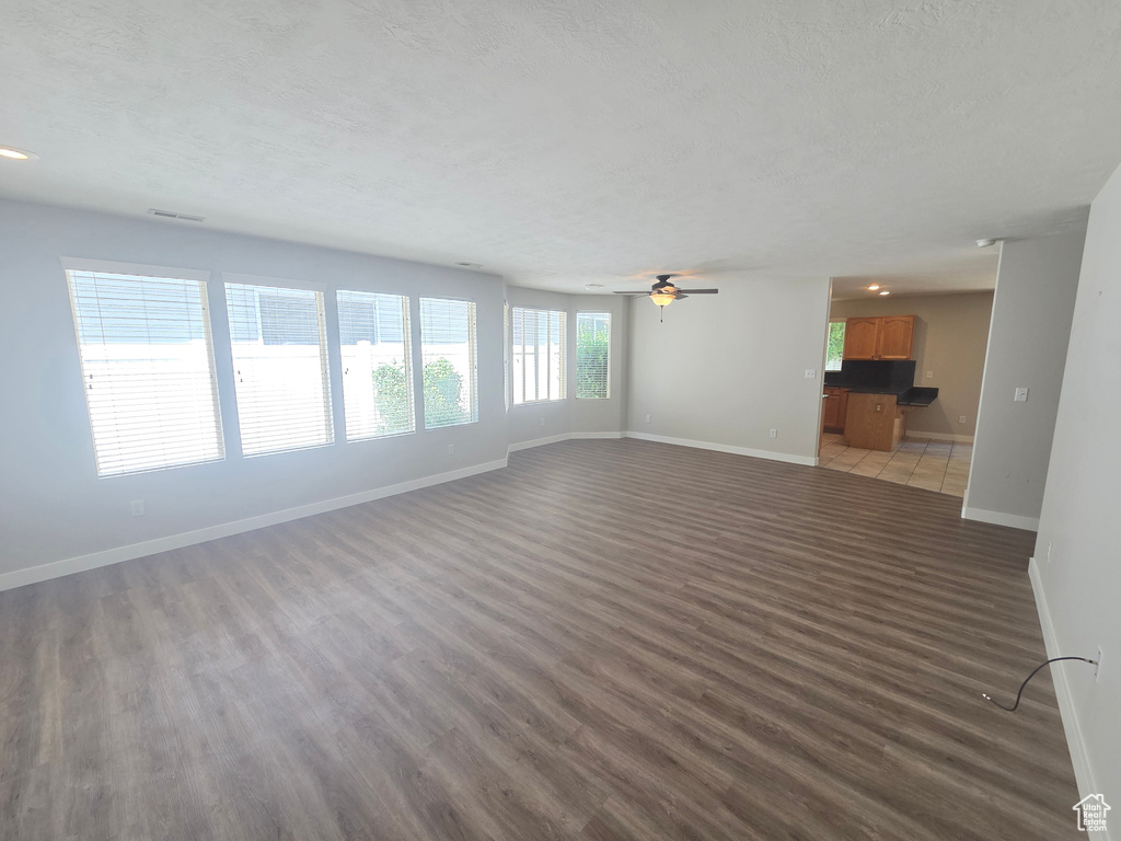 1118 W AUTUMN LEAF LN Taylorsville, UT 84123