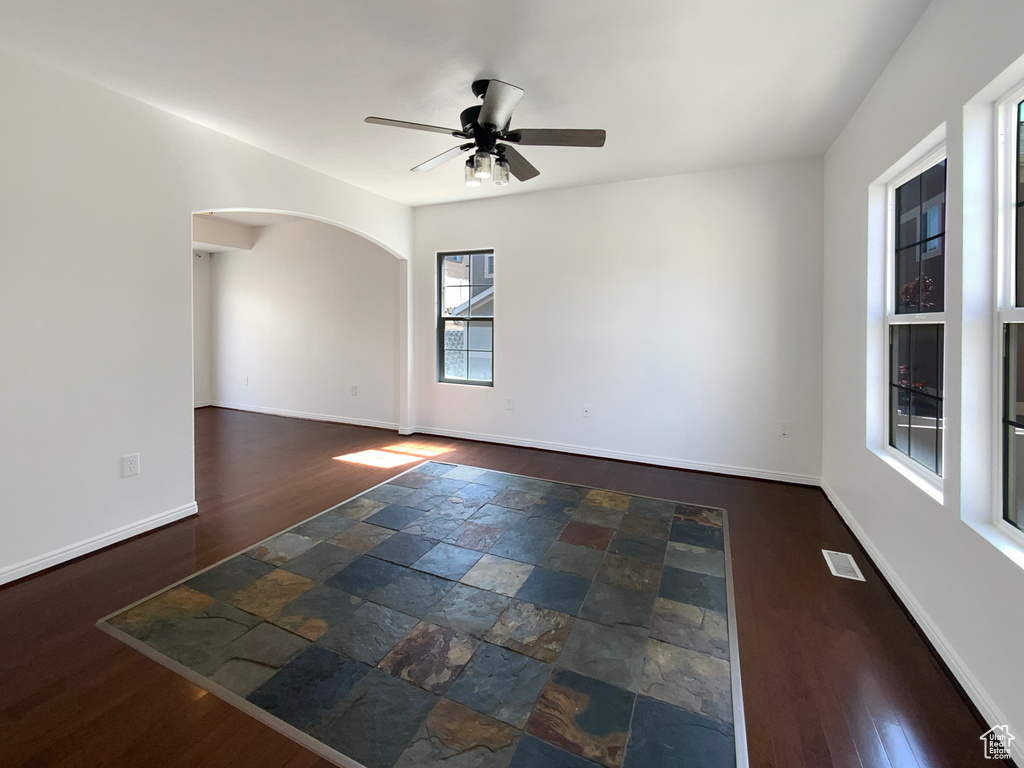6842 W GREVILLEA LN West Jordan, UT 84081