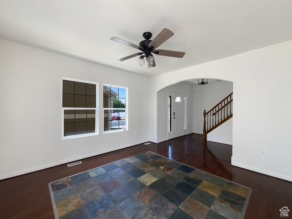 6842 W GREVILLEA LN West Jordan, UT 84081