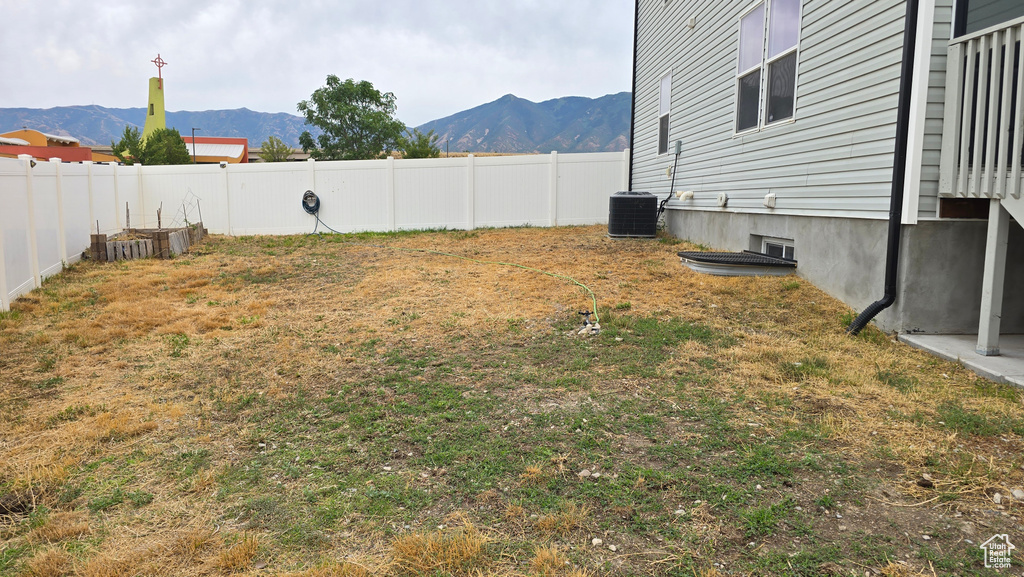 Photo 32 for MLS #2094150 at 1789 N Aaron Dr