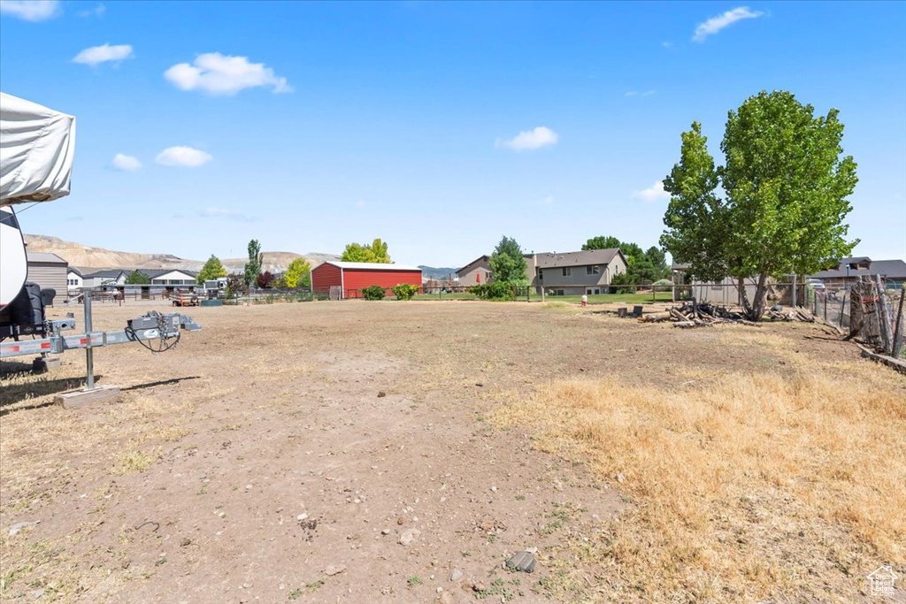View of yard with a residential view