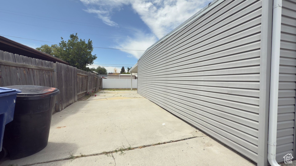 View of home\\\\\\\\\\\\\\\\\\\\\\\\\\\\\\\\\\\\\\\\\\\\\\\\\\\\\\\\\\\\\\\'s exterior featuring a patio area