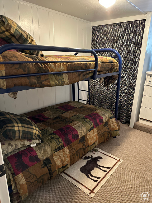 Bedroom with carpet