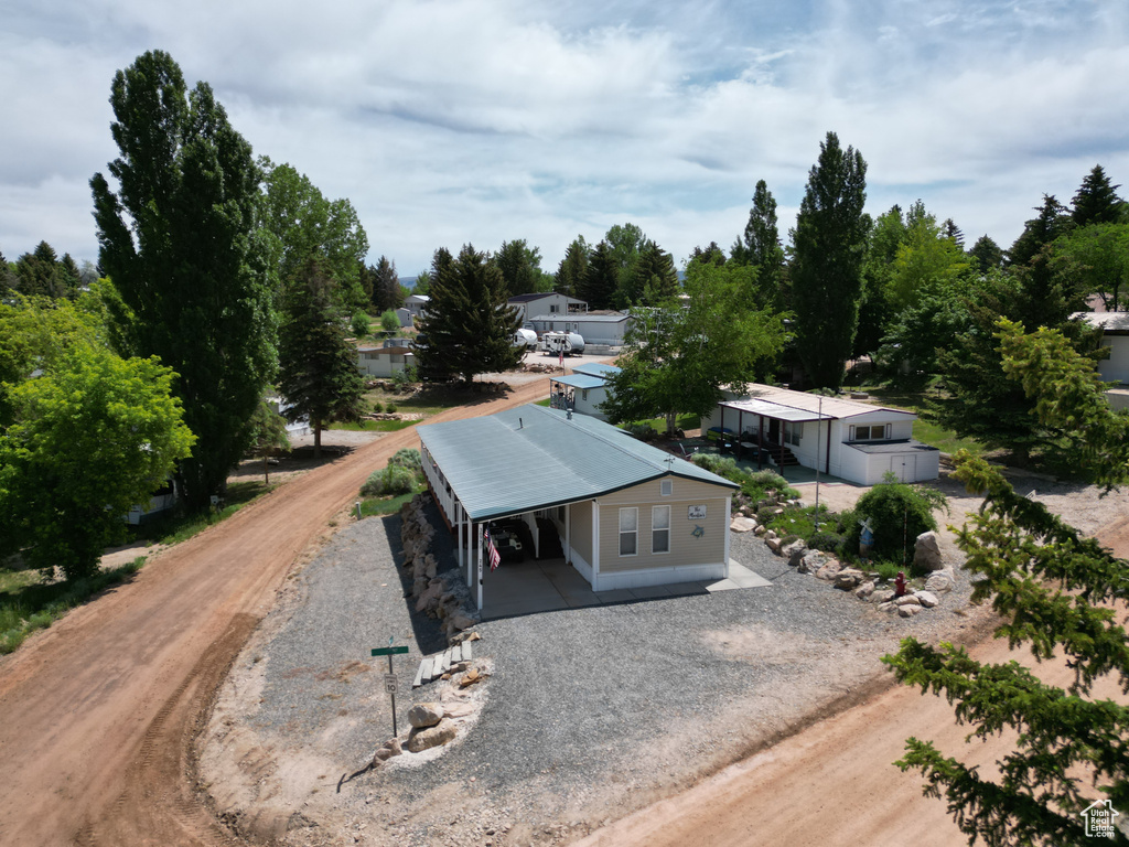 Aerial view of property and surrounding area