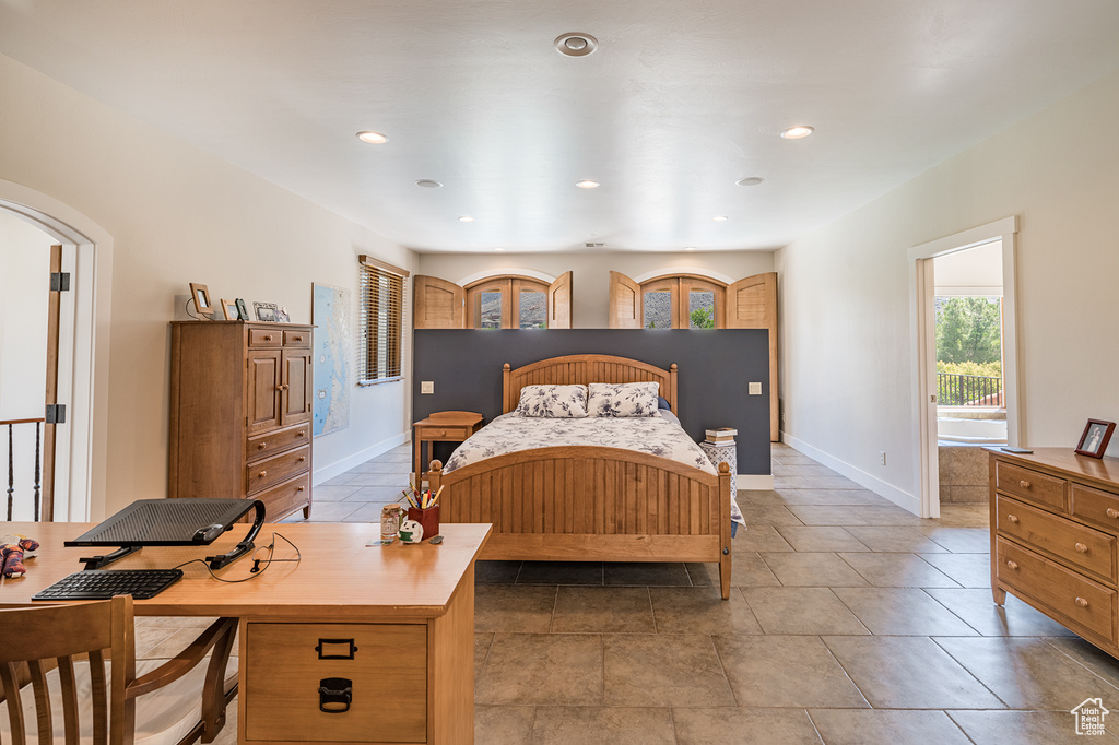 Photo 36 for MLS #2094184 at 557 S Woods View Cir