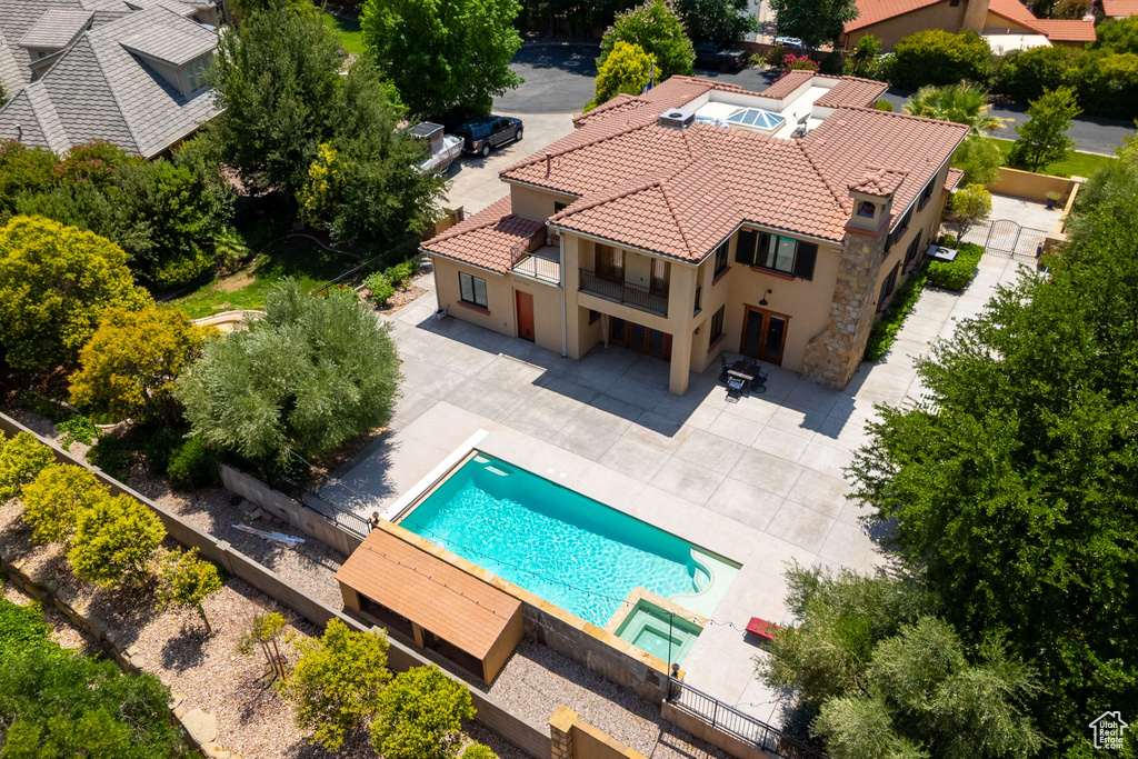 View from above of property featuring a pool